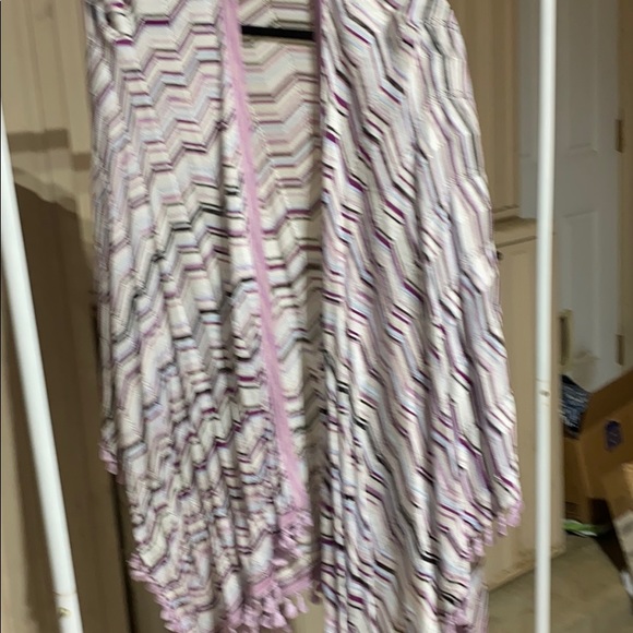 White House Black Market sweater shawl - Picture 5 of 7